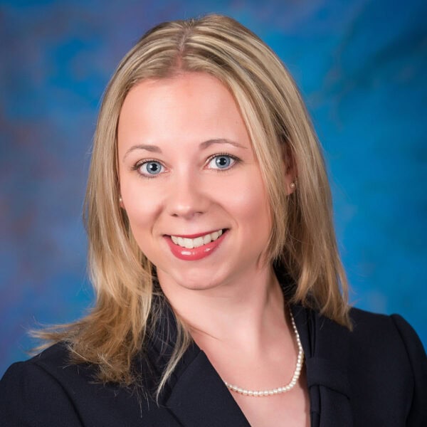 Sarah Watts headshot