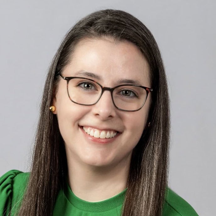Elizabeth Schultz headshot