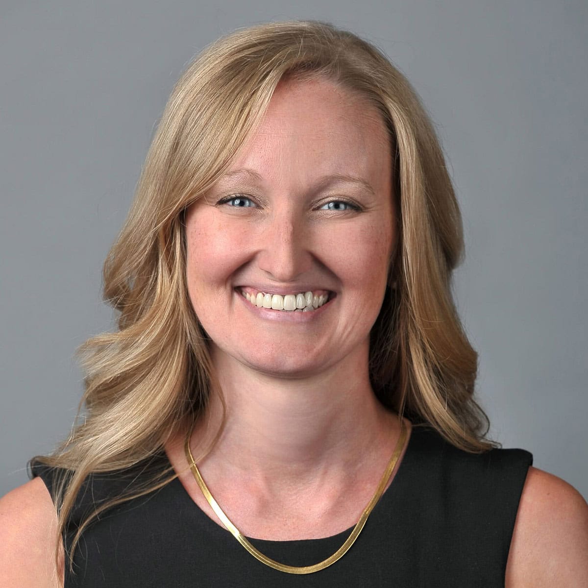 Amanda Draper headshot