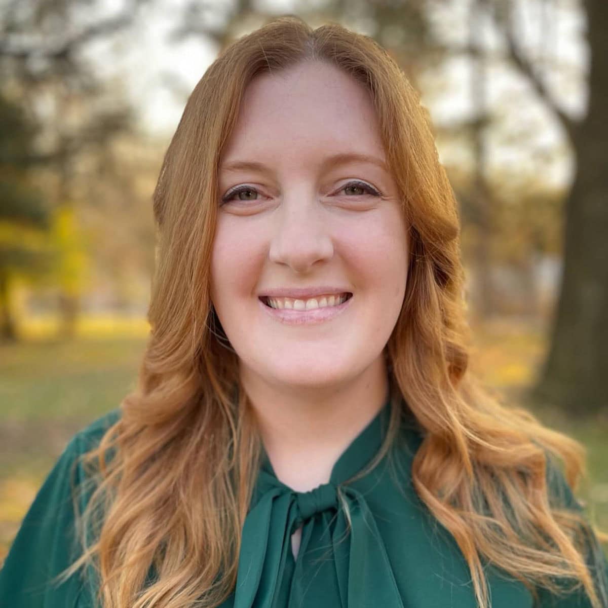 Katie Smith headshot