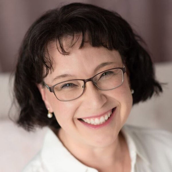 Kendra Friar headshot