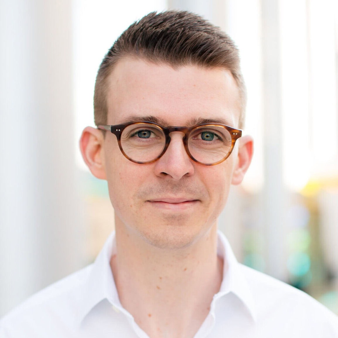 Stuart Hill headshot