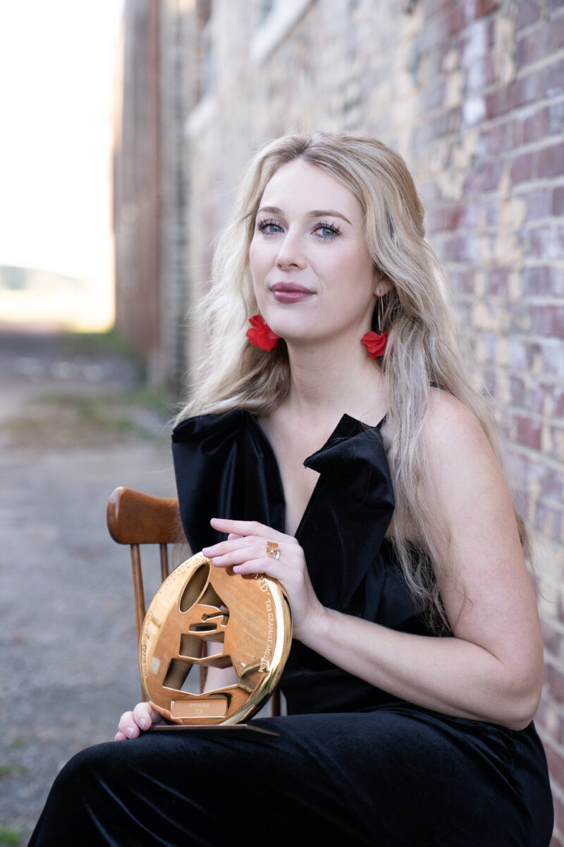 Annie Ray