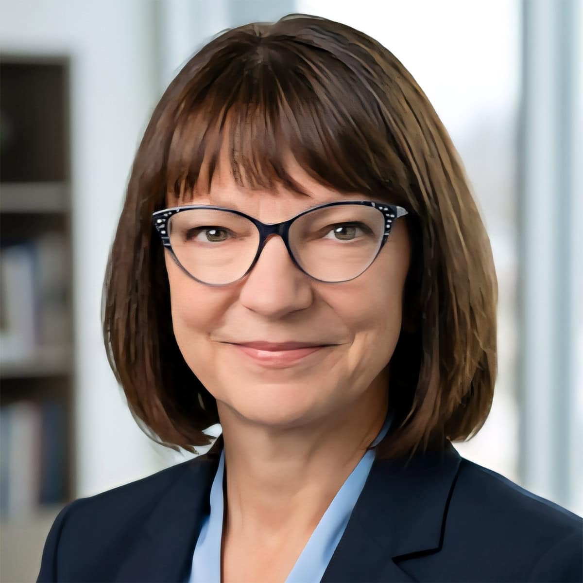 Heidi Welch headshot