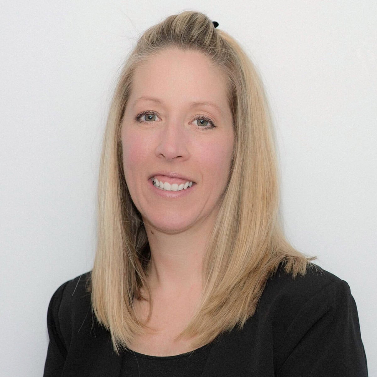 Lisa Linde headshot