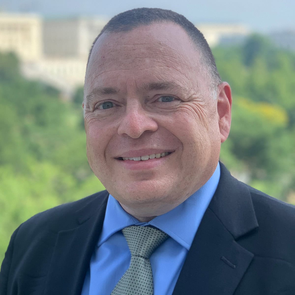 Mark Montemayor headshot