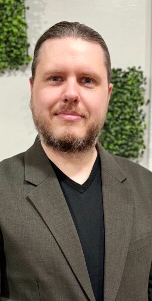 Stephen Johnson headshot