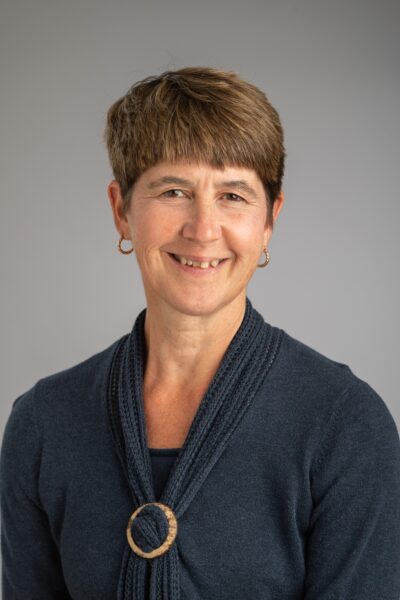 Colleen Conway headshot