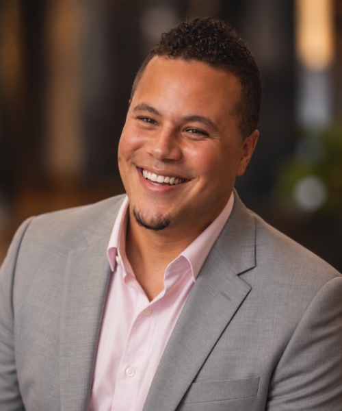 José Valentino Ruiz headshot